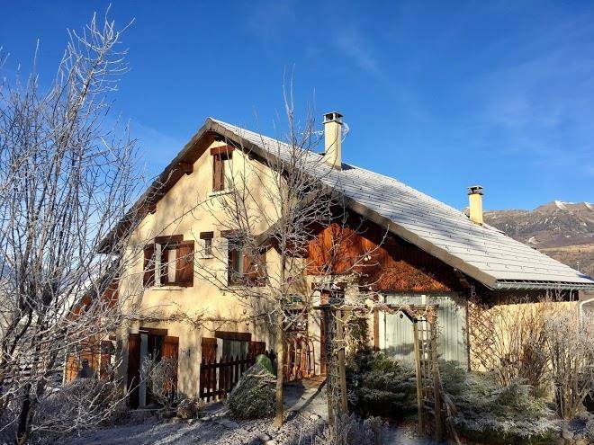 La coustille chambres d'hotes st leger les melezes gap hautes alpes