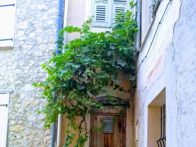 Au relais fleuri