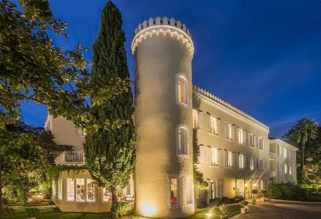Hotel chateau de la tour