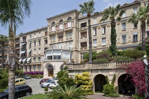 Les palmiers de cannes