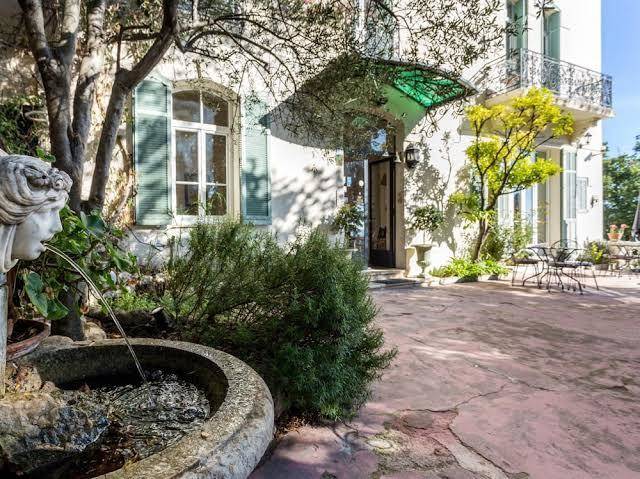 Logis hotel la bellaudiere
