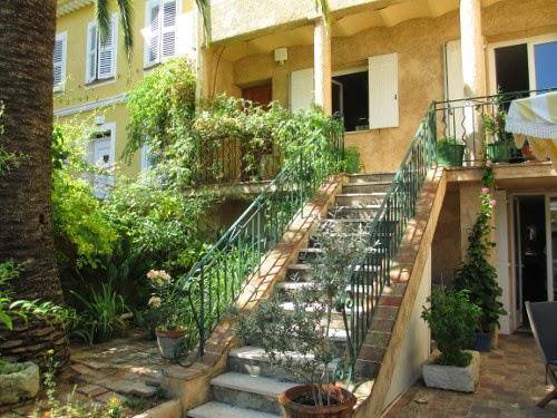 Maison d'hotes seraphita