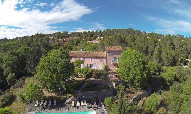 Chambres d hotes bastide notre dame entrecasteaux