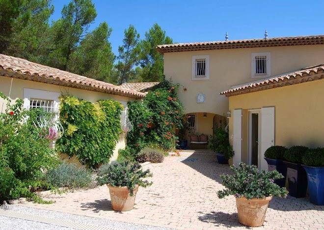 Chambres d'hotes et gites locations pitounus