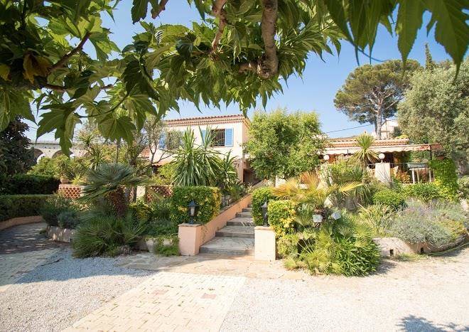 Hotel le castel