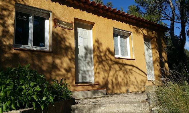 Les Arbousiers Image