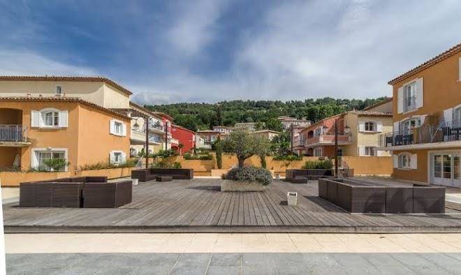 Residence le domaine de camiole vacanceole