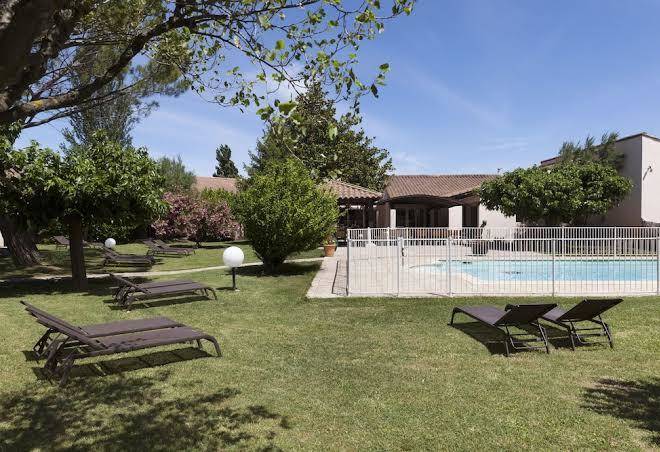 Best western le paradou