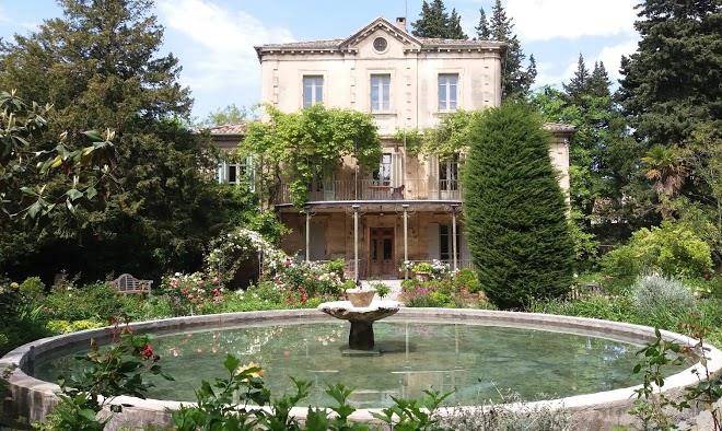 Gite avignon chateau monclar