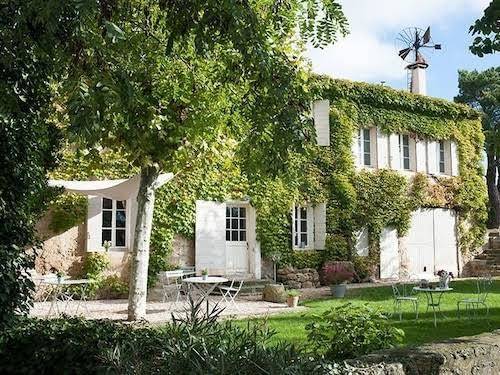 Maison d'hotes dans le luberon domaine la parpaille