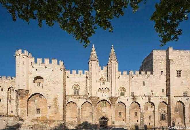 Hotel ibis avignon sud