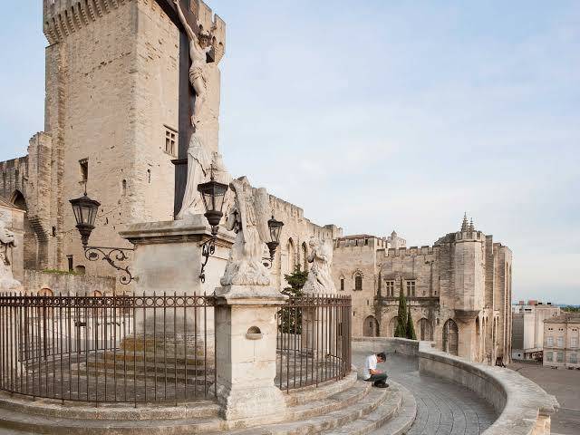 Hotel ibis styles avignon sud