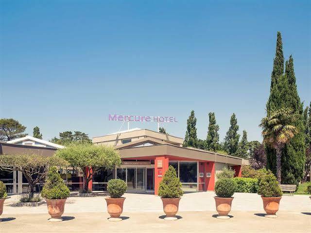Hotel mercure orange