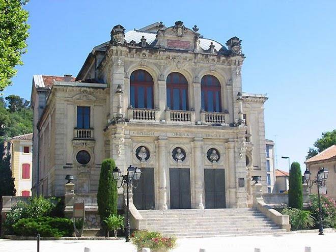 Hotel restaurant campanile orange