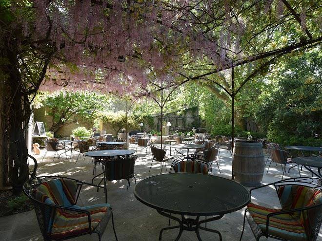Hotel restaurant le mas de cure bourse