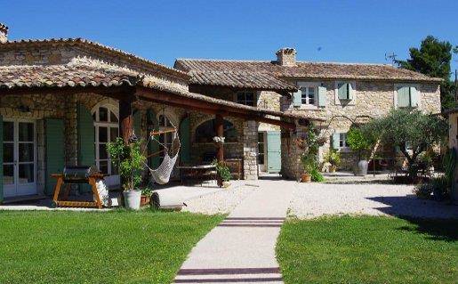 Le jardin des amandieres