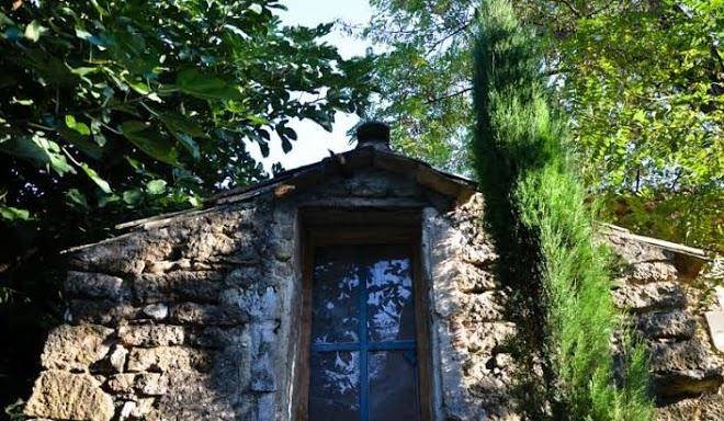 Le mourre une bastide en luberon