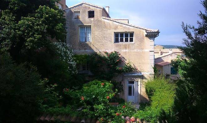 Le Petit Jardin Image