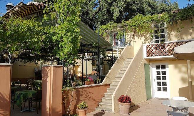 Logis hotel le chene vert