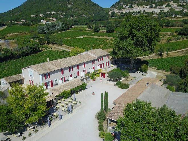 Logis hotellerie du domaine de cabasse