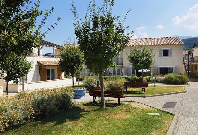 Residence nemea les mazets du ventoux