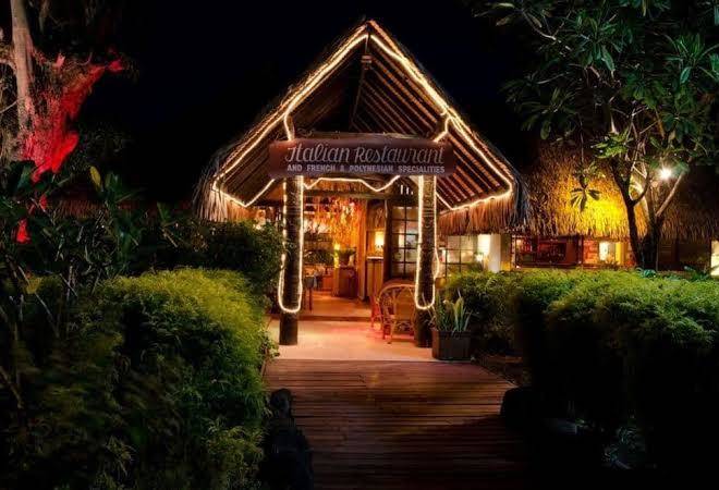 Hotel les tipaniers