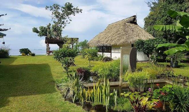 Linareva moorea beach resort