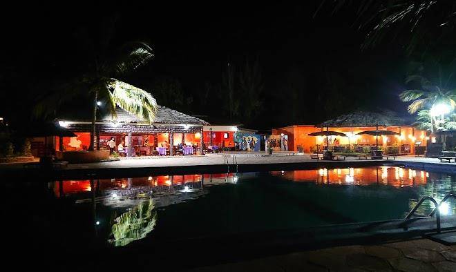 Holiday beach club