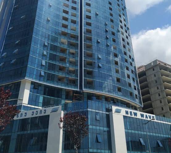 New wave hotel