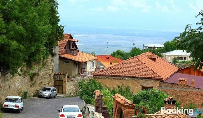 Dzveli ubani