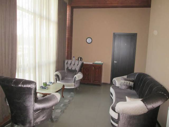 Hotel old isani