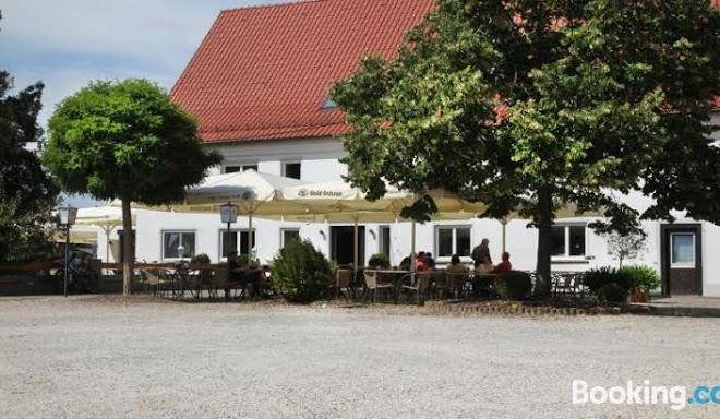 Hirsch gasthaus & brennerei