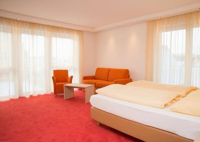 Hotel adler paulas alb