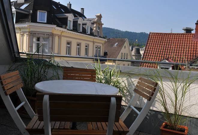 Du russel suite