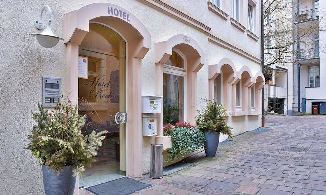 Schwarz hotel cafe beek