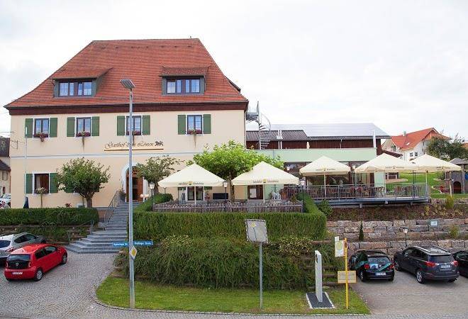 Gasthof zum lowen wilflingen