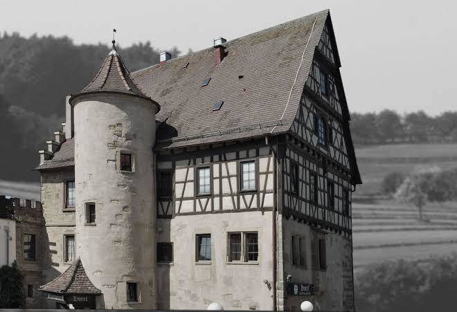 Schlosshotel hofingen