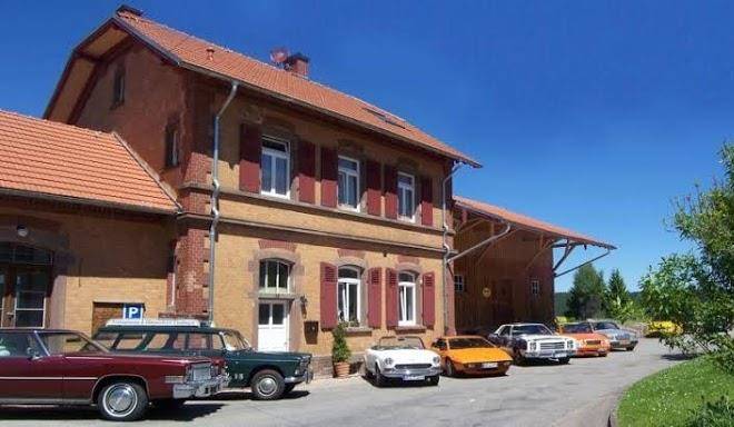 Ferienpension & oldtimerhotel schwarzwaldbahnhof
