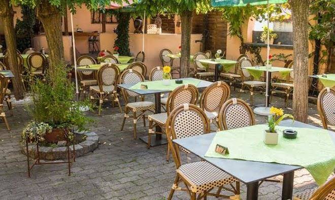 Neuenburger hof
