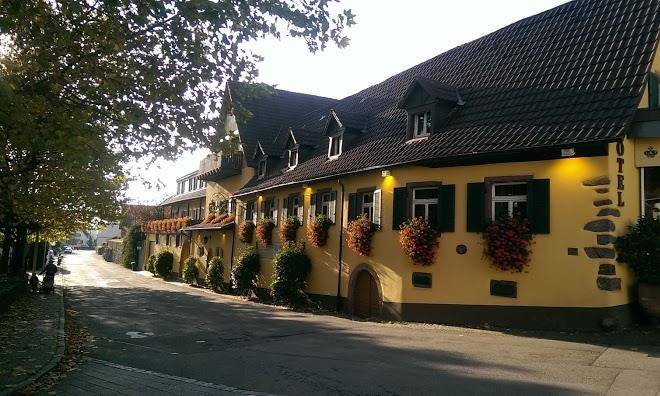 Hotel restaurant winzerstube achkarrer krone