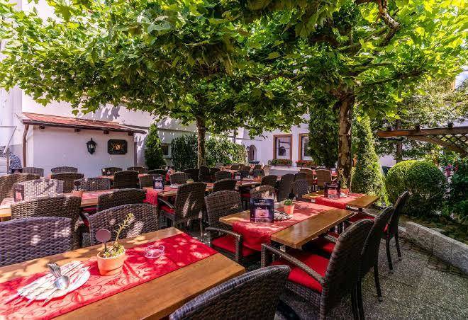 Hotel restaurant krone