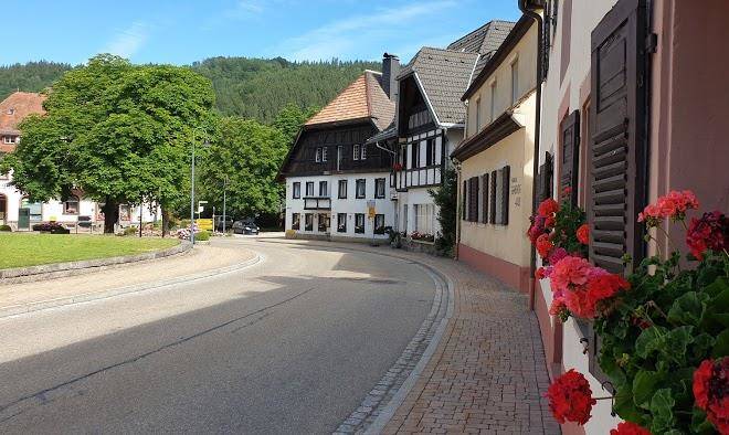 Hotel Hirschen Image