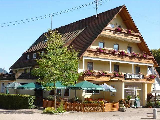 Gasthof schutzen