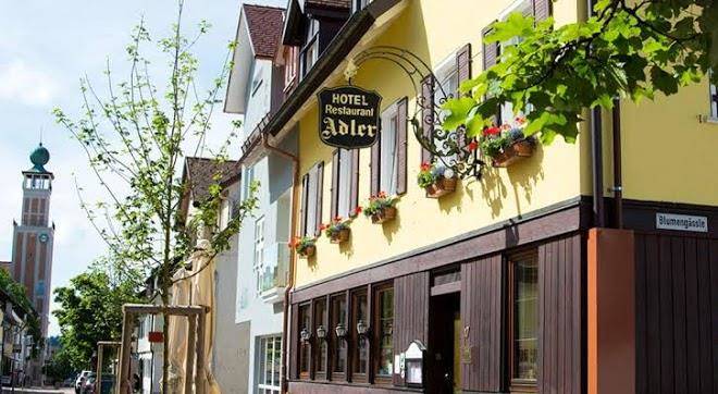 Hotel und restaurant adler