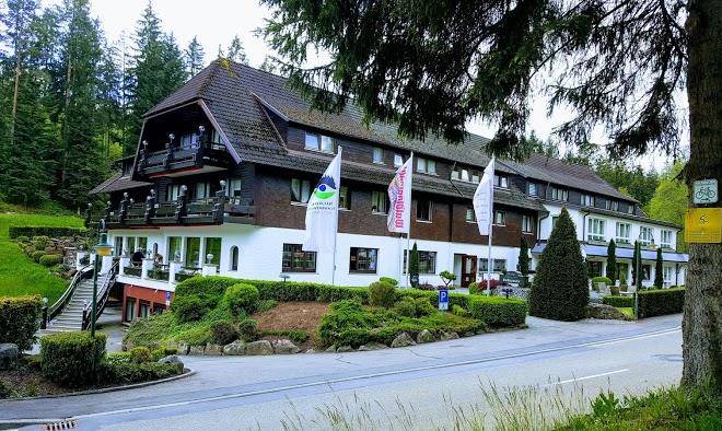 Hotel restaurant waldsagemuhle