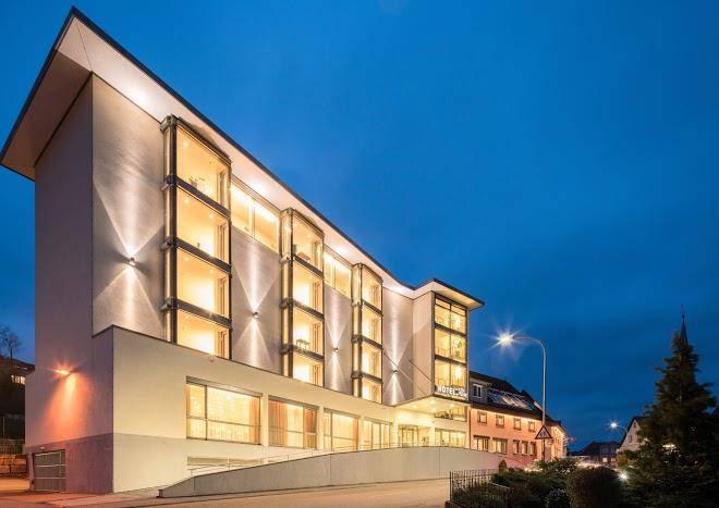 Hotel restaurant rose familie carle
