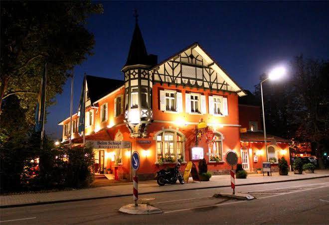 Hotel & restaurant schupi