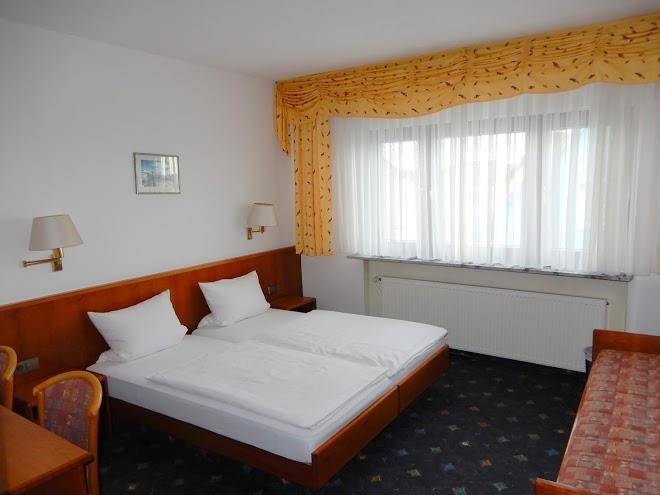 Pension dutzi