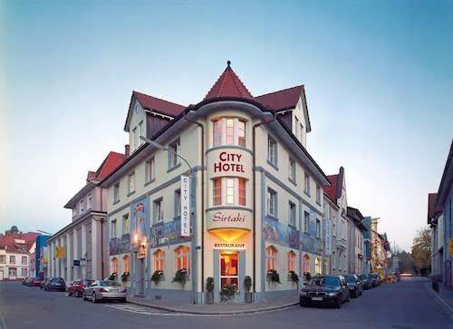 City hotel