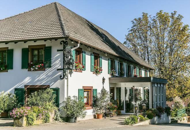 Hotel restaurant krone hauri gmbh